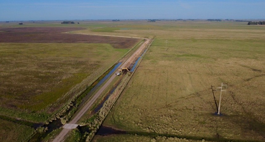Olavarr&iacute;a: avanzar&aacute;n con trabajos de alteo, reconformado, bacheo y entoscado de caminos rurales
