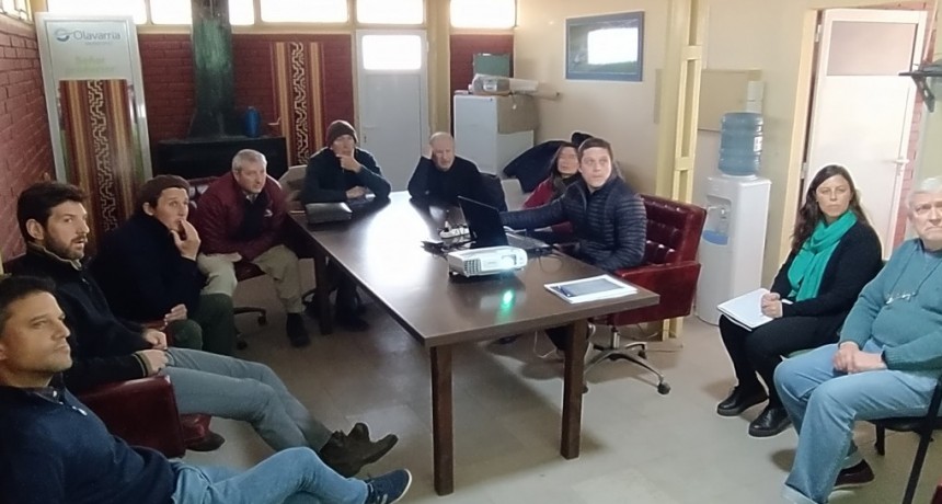 Proyecto Tranqueras: reuni&oacute;n con integrantes de la Mesa Agropecuaria