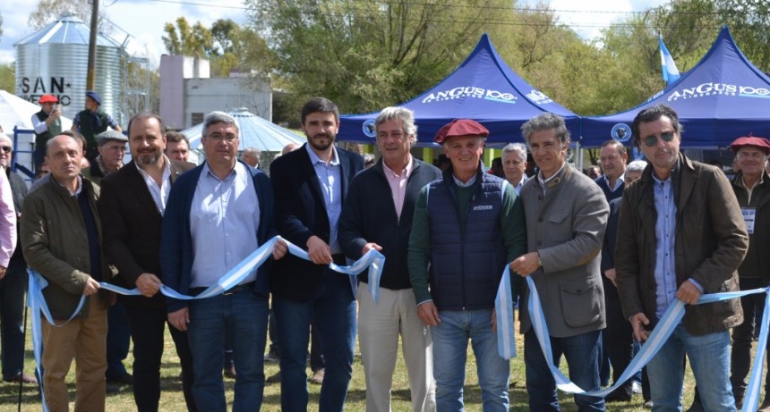 El Intendente Galli particip&oacute; de la inauguraci&oacute;n de la Exposici&oacute;n Nacional Angus de Primavera