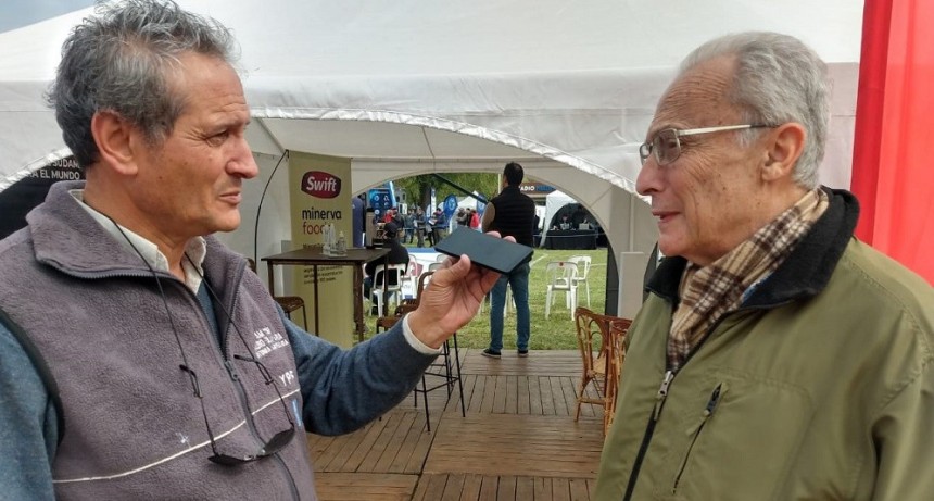 Expo Angus: el Presidente del Instituto de Promoci&oacute;n de la Carne Vacuna Argentina visita la muestra
