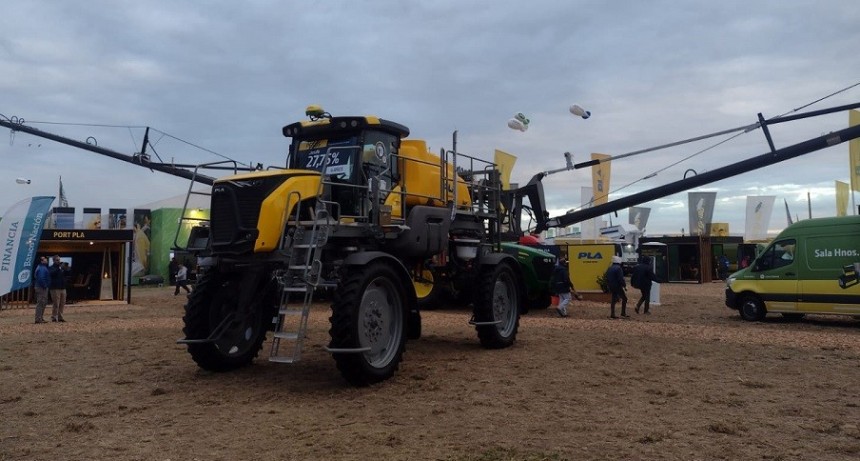 Crisis del neum&aacute;tico: preocupaci&oacute;n en el campo por un insumo clave para la maquinaria agr&iacute;cola