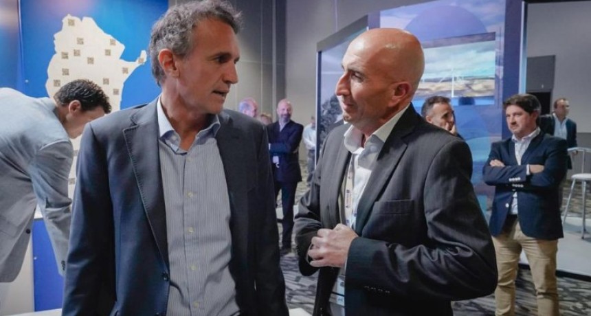 Rodr&iacute;guez en el Congreso Nacional de Vialidad y Tr&aacute;nsito junto al Ministro Katopodis
