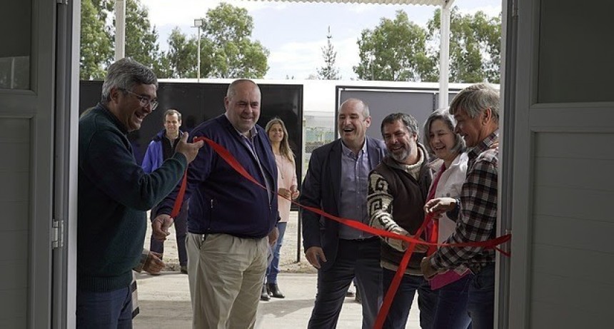 La Madrid con sala de extracci&oacute;n ap&iacute;cola