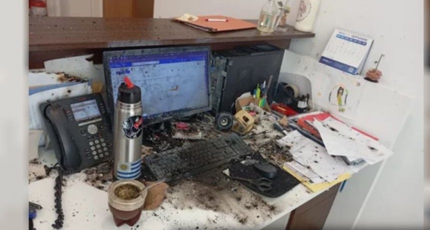 As&iacute; qued&oacute; la oficina donde explot&oacute; el paquete sospechoso enviado a Pino en La Rural