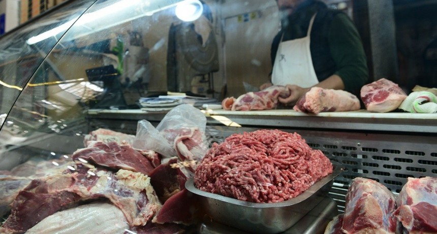El precio promedio de la carne vacuna cay&oacute; un 25% pese a aumentar la exportaci&oacute;n