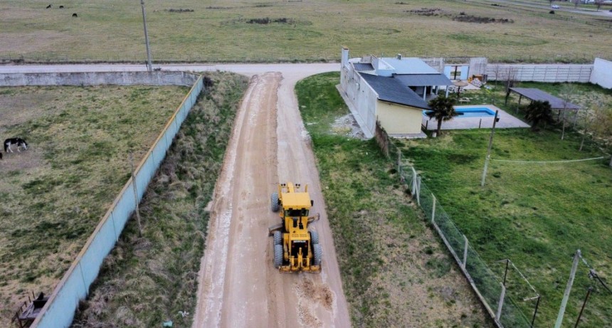 El Municipio contin&uacute;a con distintos trabajos en los barrios Villa Aurora Sur, Provincias Argentinas, Villa Magdalena y en la Zona Rural