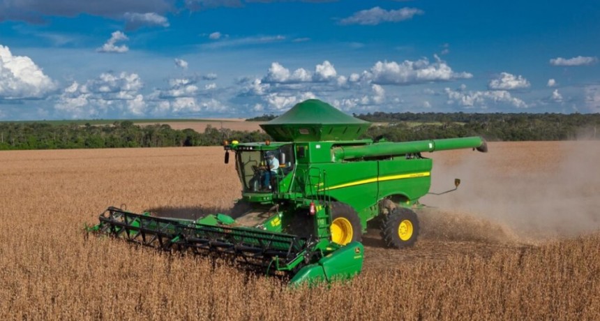 Prev&eacute;n que las exportaciones del agro caigan en 2025 ante la baja de los precios internacionales