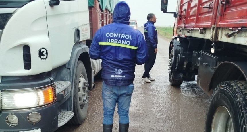 Se realizaron controles a transportes de carga en distintos puntos del Partido