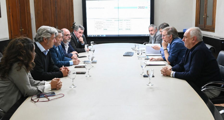 El Gobierno evita hablar de restricciones al trigo y analiza con la cadena el impacto de la sequ&iacute;a en la oferta