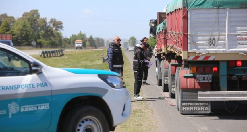 De casi 4 mil camiones inspeccionados en la zona, 82 resultaron en infracci&oacute;n