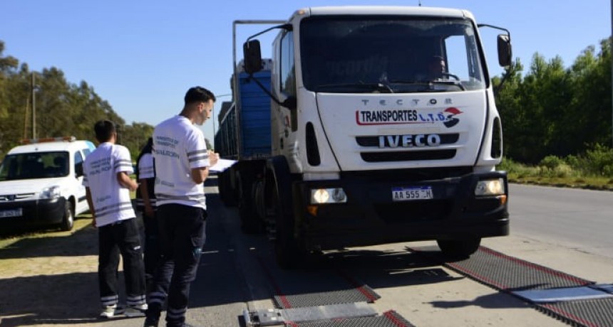 Se intensificaron los controles de cargas en rutas y caminos provinciales