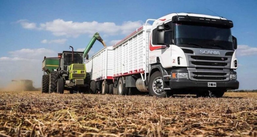Oficializan suba de 37% en tarifa de referencia para transporte de cereales