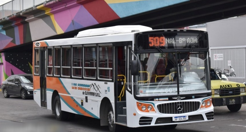 Por la falta de combustible, se reduce el transporte de pasajeros interurbano