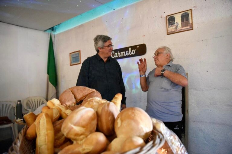 Javier Rodríguez participó de fiestas productivas y apuntó contra la ausencia de Nación