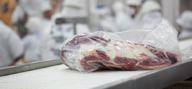 El Salvador comprará carne bovina por primera vez a la Argentina