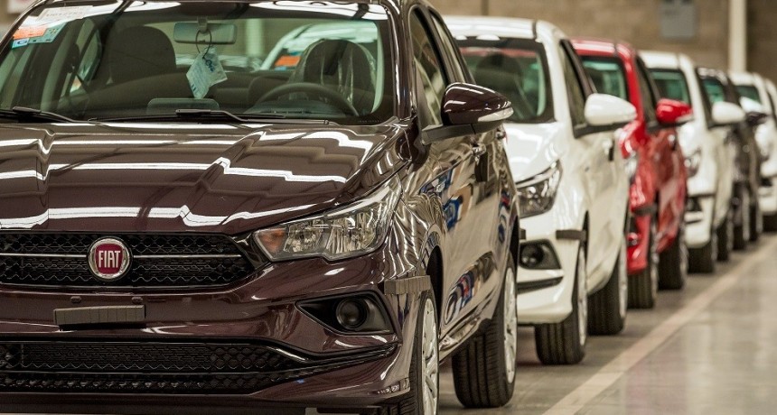El patentamiento de autos subi&oacute; casi 30% en septiembre y recorta la p&eacute;rdida del a&ntilde;o