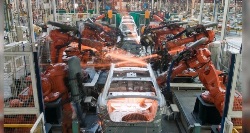 La producci&oacute;n automotriz baj&oacute; en septiembre 12,6% interanual, inform&oacute; Adefa