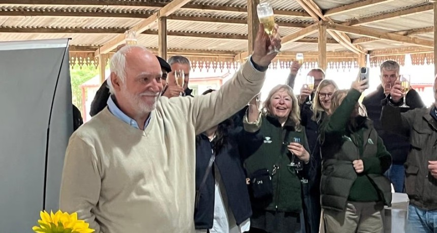 Casa Lago celebr&oacute; 113 a&ntilde;os de historia con un remate aniversario en Gral. Lamadrid 