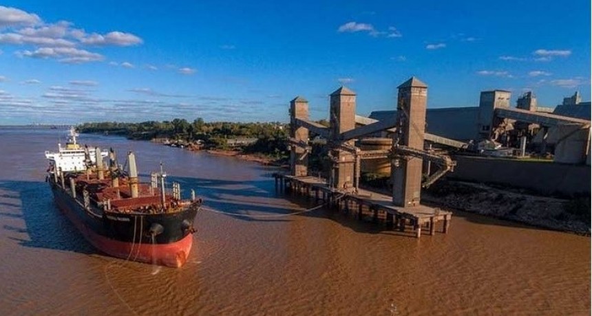 Paro de estibadores en los puertos del Gran Rosario y advierten por demoras en la log&iacute;stica