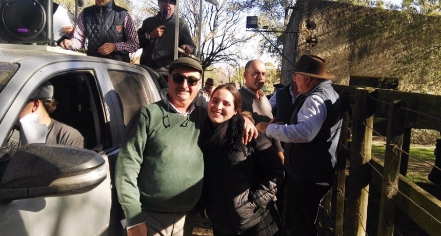 Remate f&iacute;sico de Matteucci y Bardin en la Sociedad Rural de General La Madrid