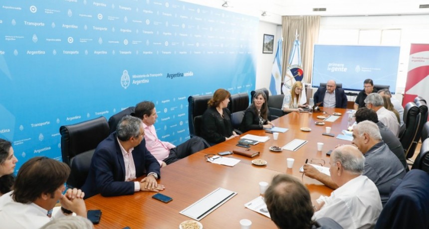 Transporte de granos: se fij&oacute; un aumento del 35 % en la tarifa de referencia
