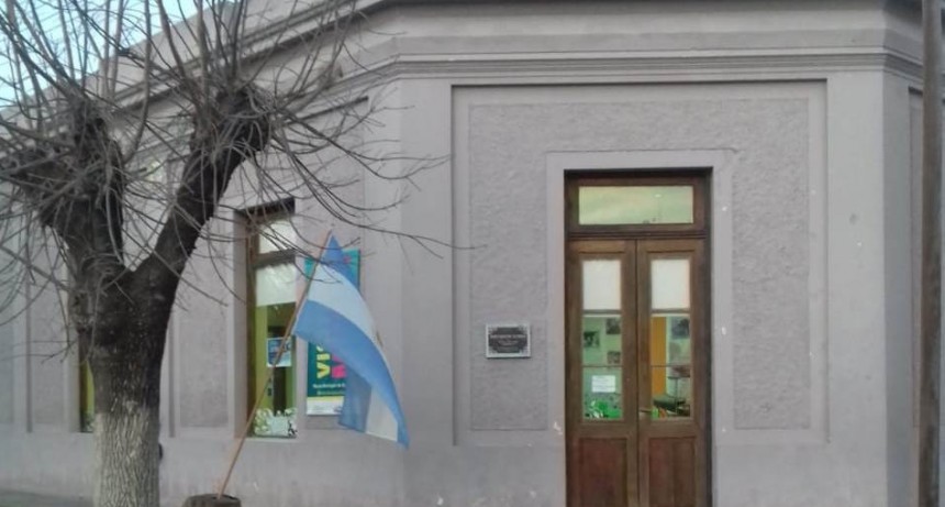 Muestra fotogr&aacute;fica sobre mujeres rurales en el Museo Municipal de Espigas