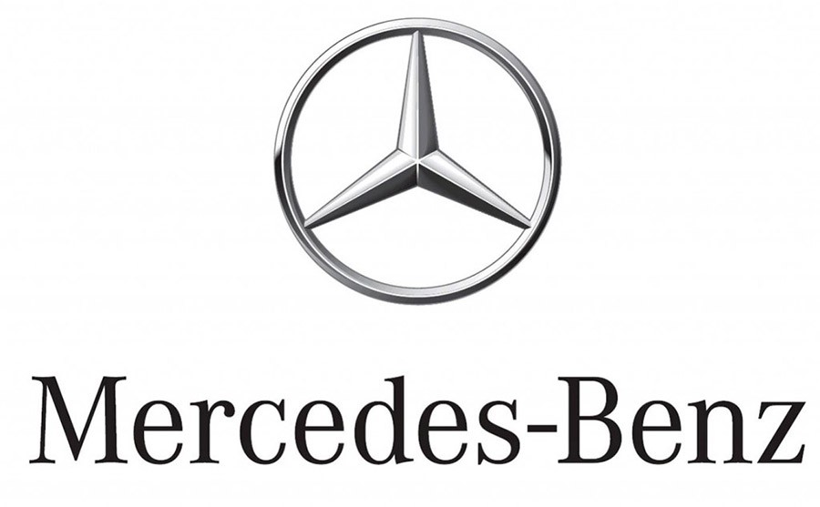 La empresa Mercedes-Benz Camiones y Buses cumple su primer año como compañía independiente