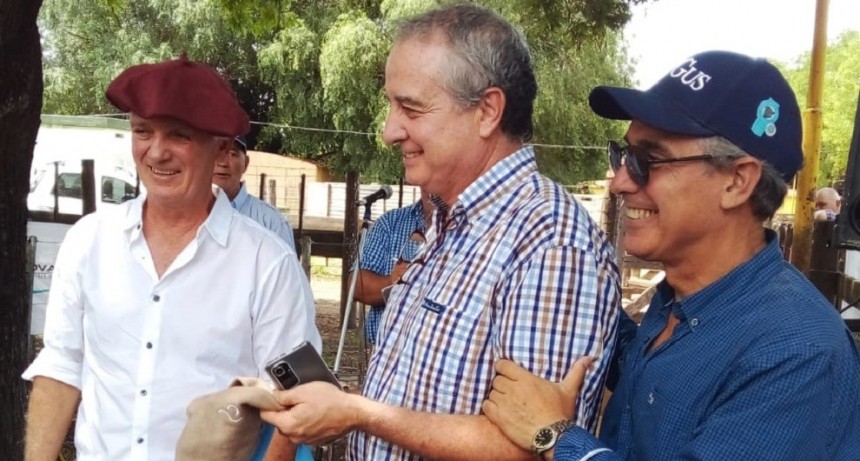 Se realiz&oacute; este mi&eacute;rcoles el remate Ra&iacute;ces Ganaderas en Azul, un cl&aacute;sico de fin de a&ntilde;o