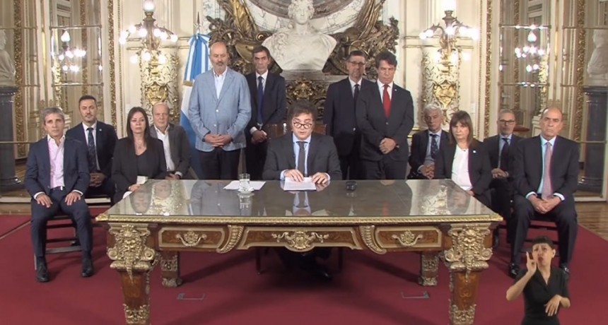 Ley de tierra, yerba mate, ley laboral, huelgas y econom&iacute;as regionales: las principales desregulaciones de Milei para el campo