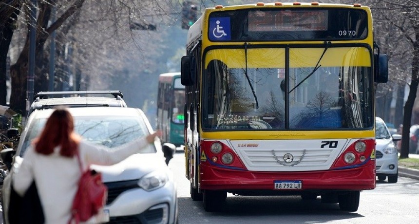 El gobierno bonaerense alert&oacute; que a partir de la semana pr&oacute;xima no podr&aacute; pagar los subsidios al transporte