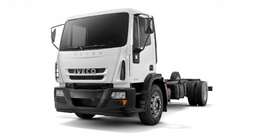 Informe ACARA: en noviembre se patentaron 1.317 veh&iacute;culos pesados y el Iveco Tector sigue siendo el m&aacute;s vendido